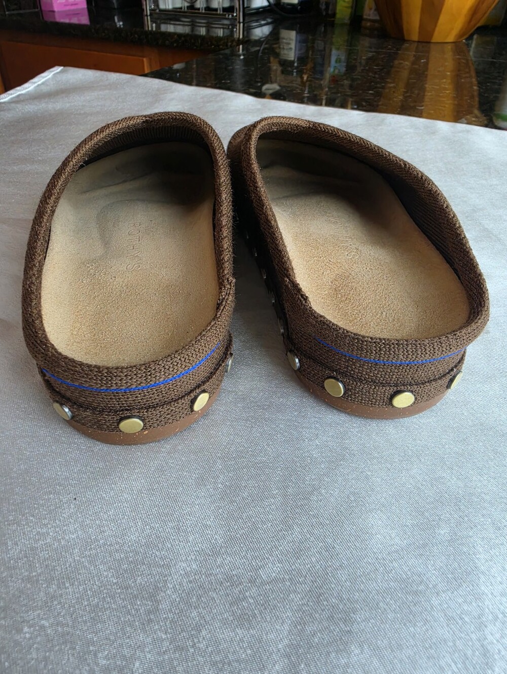 Rothy's The Casual Clog Studded in Cinnamon Sz 7 - Picture 12 of 13